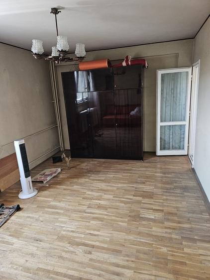 Garsonieră decomandată în Bucur Obor