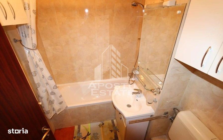 Apartament cu 2 camere, mobilat în Complex Studențesc