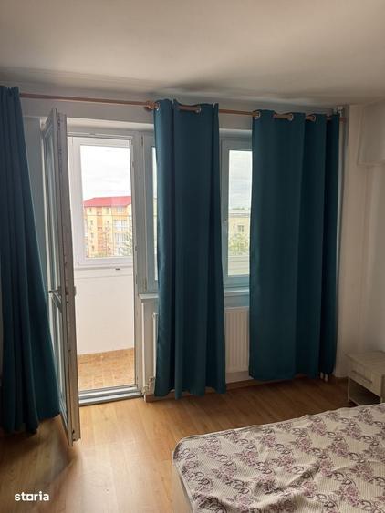 Garsonieră în P-ța Unirii