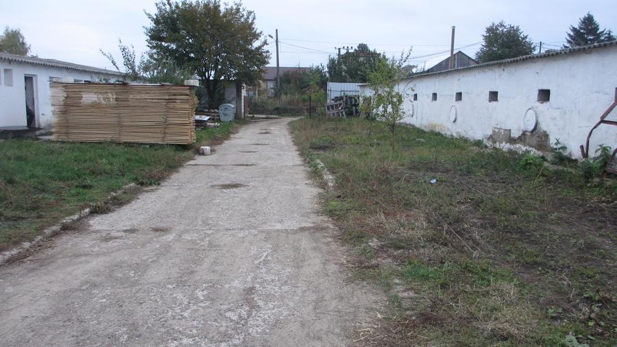Spațiu industrial, în Periferie