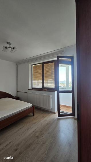 Apartament cu 3 camere, mobilat în Grivița