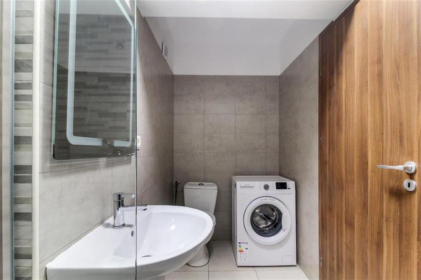 Apartament cu 2 camere semidecomandat, mobilat în Gheorgheni
