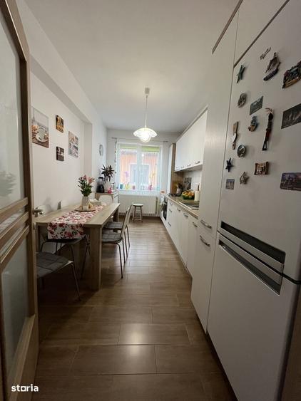 Apartament cu 3 camere decomandat în Șelimbăr