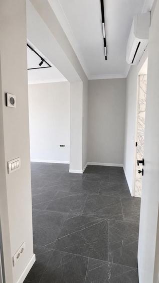 Apartament cu 3 camere semidecomandat, mobilat în Sisești