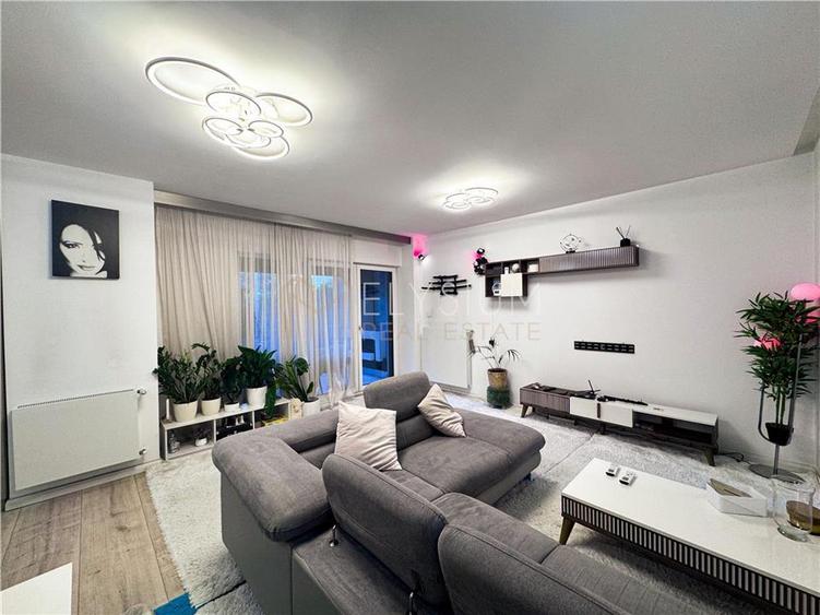 Apartament cu 3 camere semidecomandat, mobilat în Floreasca