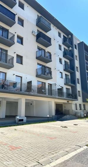 Apartament cu 2 camere decomandat în Triaj