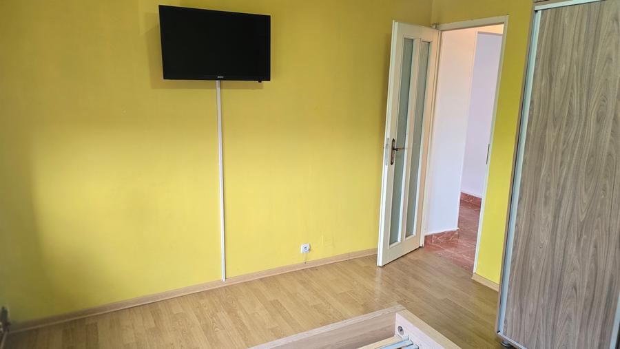 Vand apartament 2 camere decomandat in Deva, zona Pescarilor ( ITM), et 3 - 9