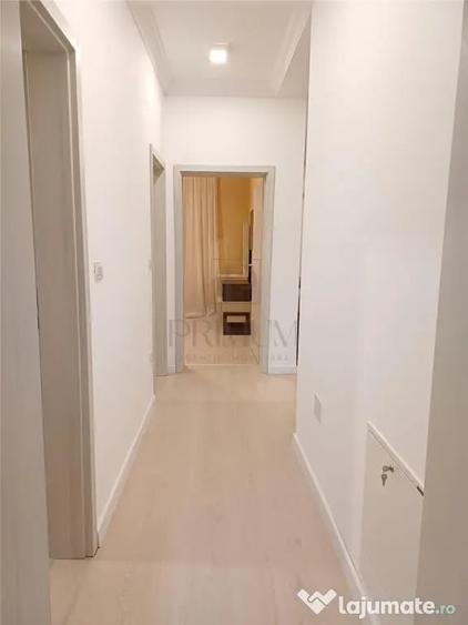 Apartament cu 3 camere decomandat în Chișoda