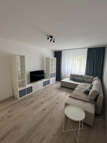 Apartament cu 2 camere decomandat în Iosia