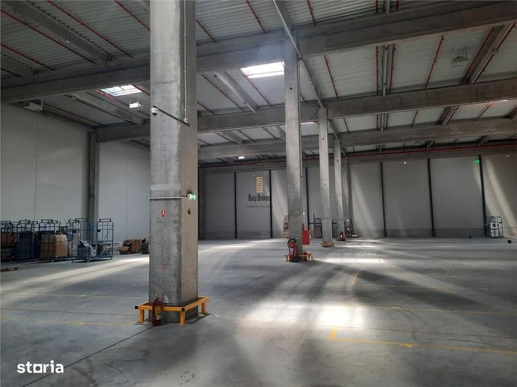 Spațiu comercial, de 1,800 mp, în Criș