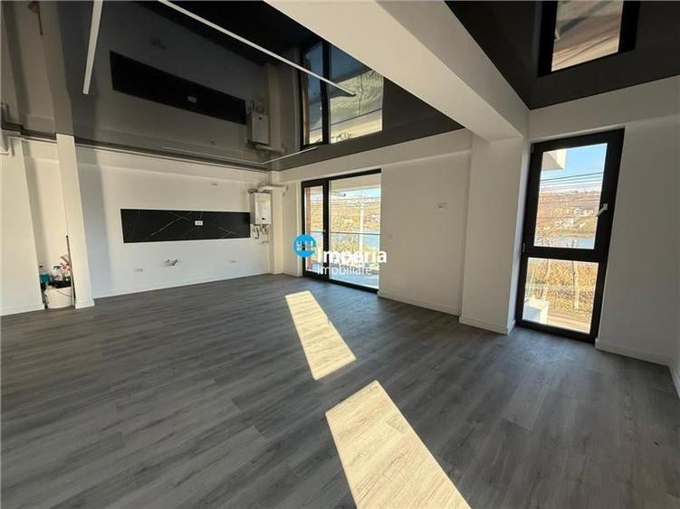 Apartament cu 2 camere decomandat în Rediu