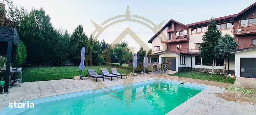 Casă cu Piscina în Corbeanca
