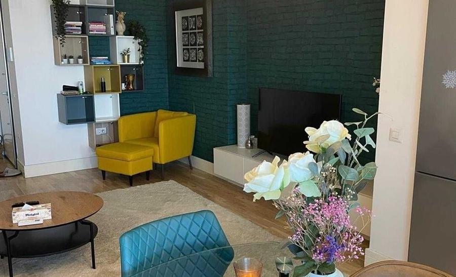 Apartament cu 2 camere semidecomandat în Barbu Văcărescu