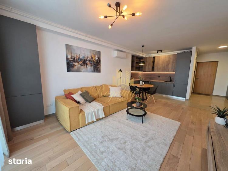 Apartament cu 3 camere, mobilat în Badea Cârțan