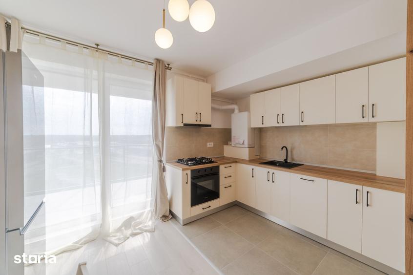 Apartament cu 3 camere semidecomandat, mobilat în Lipovei