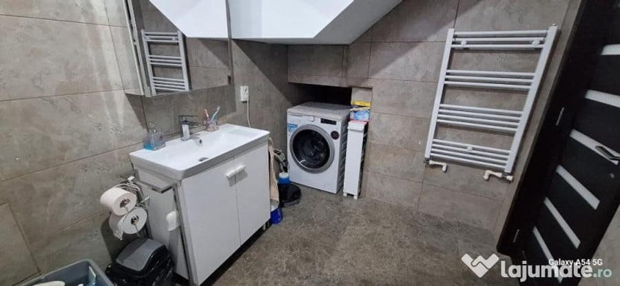 Casă cu 4 camere cu Teren 412 Mp în Măgurele