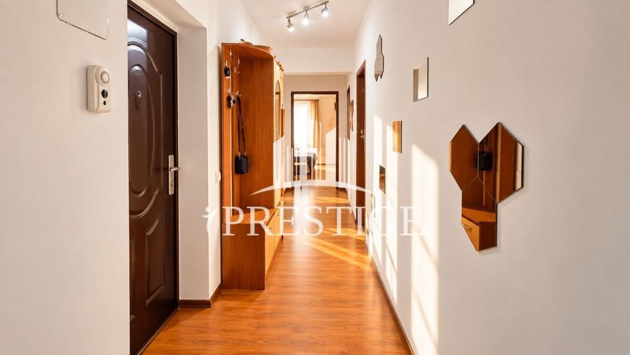 Apartament cu 3 camere decomandat, mobilat în Terezian