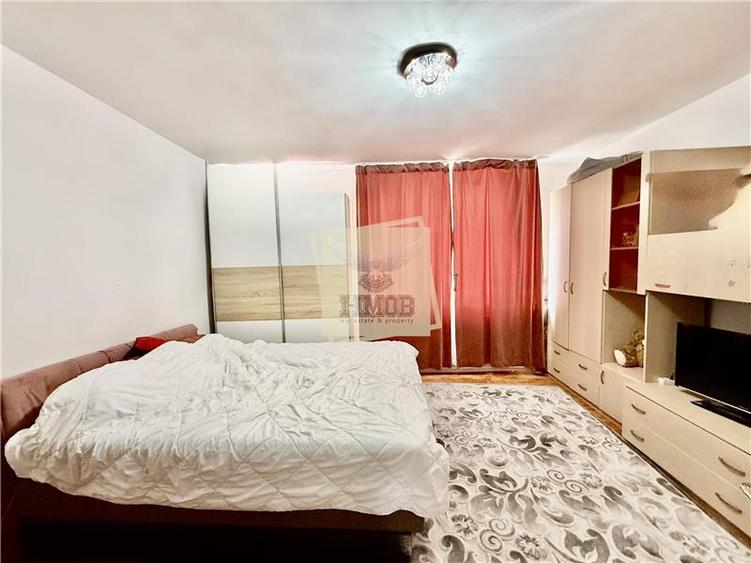 Apartament cu 2 camere semidecomandat în Turnișor