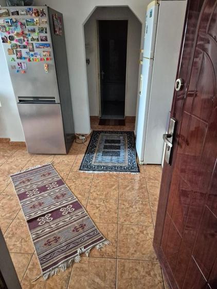 Apartament cu 2 camere decomandat în Exterior Vest