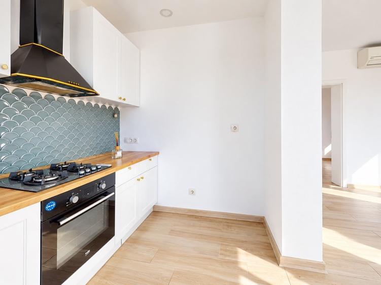 Apartament cu 3 camere decomandat în Sud-Est