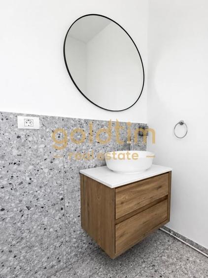 Duplex cu 5 camere cu Canalizare în Pipera