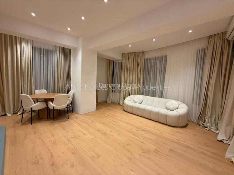 Proiect Boutique, Ferdinand, 3 camere