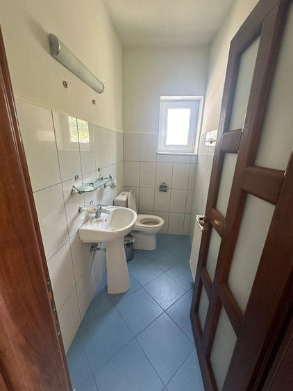 Casă individuală cu 5 camere cu Canalizare în Corbeanca
