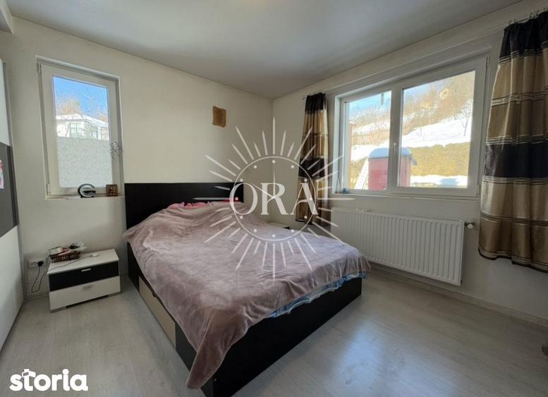 Casă cu 5 camere cu Teren 2418 Mp în Feleacu