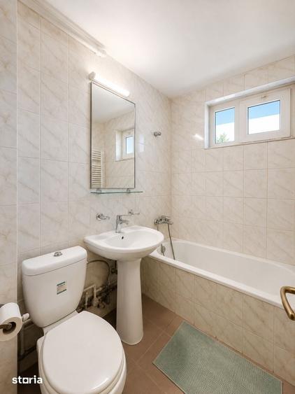 Apartament cu 2 camere semidecomandat în Tomis II