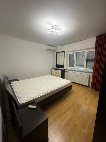 Apartament cu 2 camere decomandat în Vitan Mall
