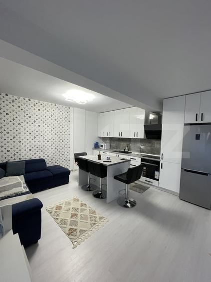 Apartament cu 2 camere semidecomandat, mobilat în Fălticeni