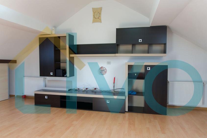Apartament cu 3 camere decomandat în Colentina