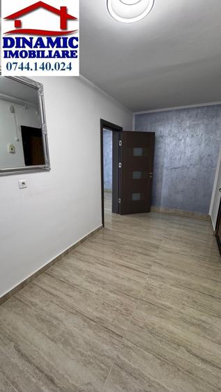 Birou, de 25 mp, în Central