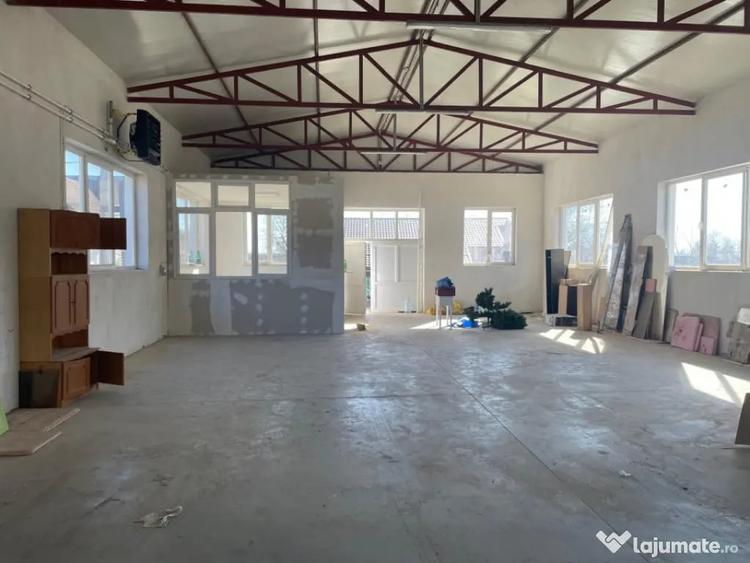 Spațiu comercial, de 982 mp, în Tăuții-Măgherăuș