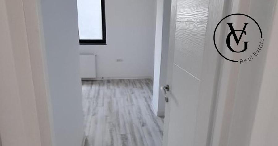 Apartament cu 3 camere decomandat în Kamsas