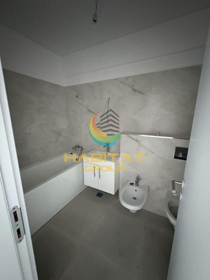 Apartament cu 3 camere semidecomandat în Brâncoveanu