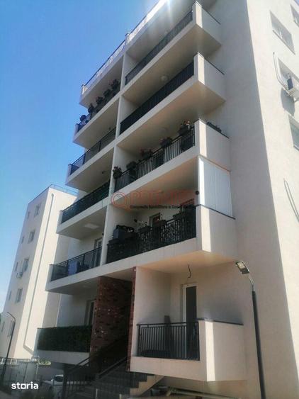 Apartament cu 3 camere decomandat în Brâncoveanu