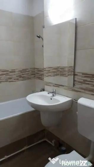 Apartament cu 2 camere decomandat în Independenței