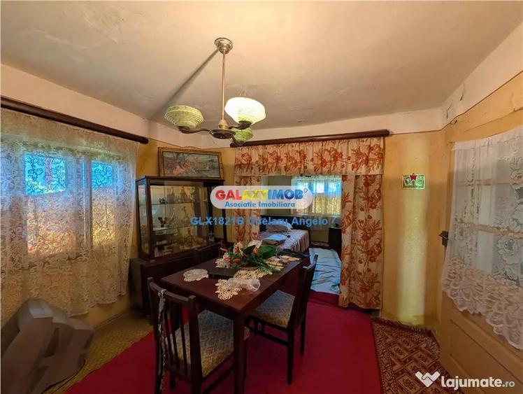 Casă cu 3 camere cu Teren 3000 Mp în Lipia