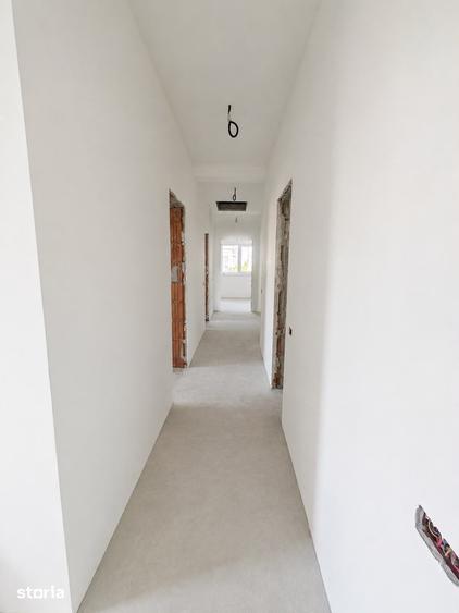 Duplex despartit prin cam. tehnica / Toate utilitatile Comision 0 - 4
