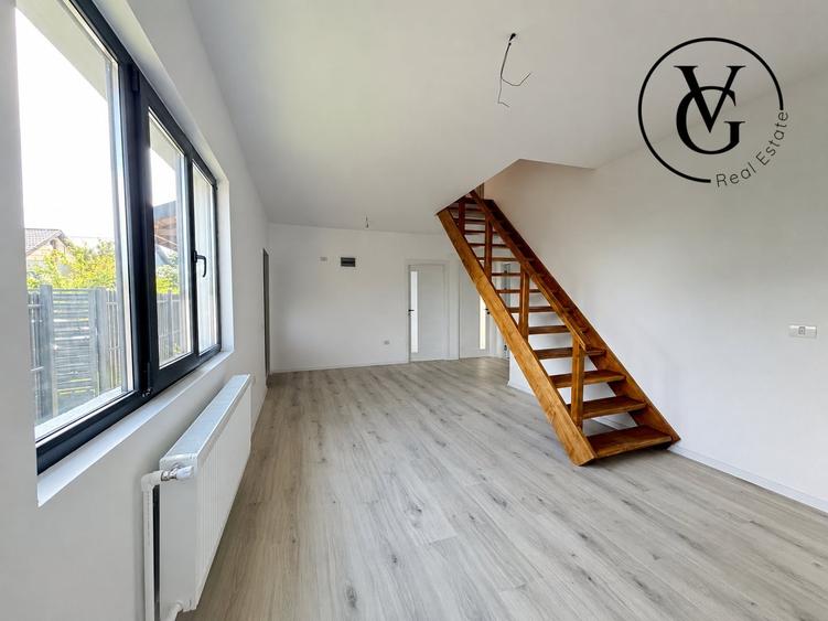 Casă individuală cu 5 camere cu Canalizare în Lumina