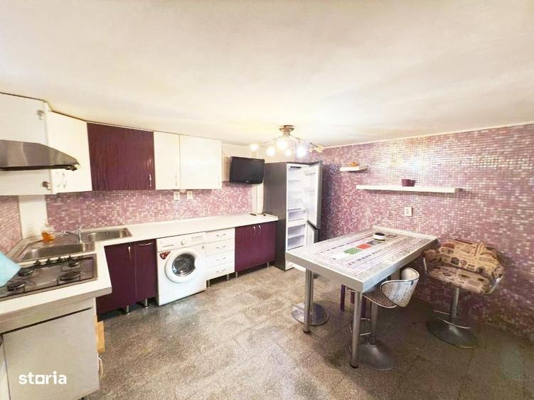 Casă cu 4 camere decomandat cu Teren 150 Mp în Vatra Luminoasă