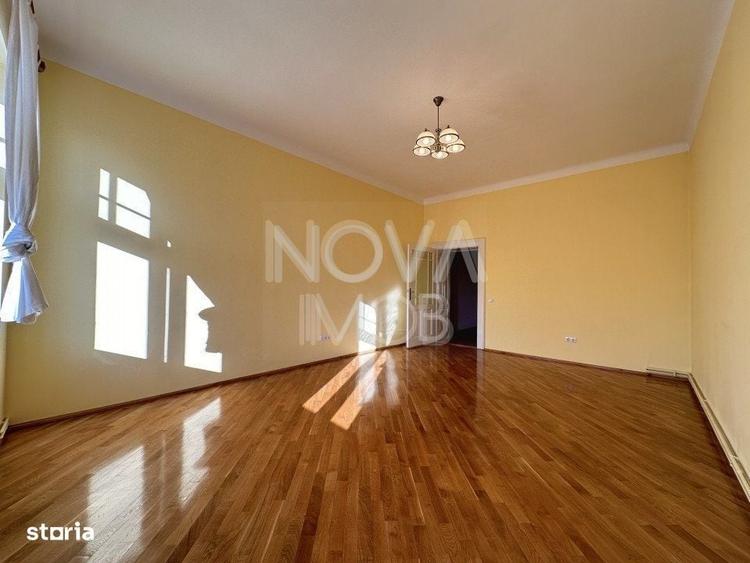 Apartament cu 4 camere în Ultracentral