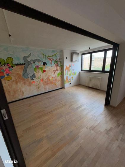 Apartament cu 4 camere în Crângași