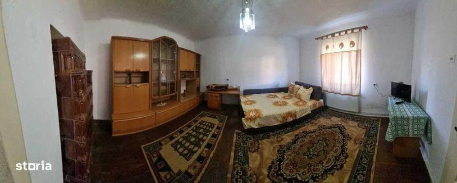 Casă cu 2 camere cu Teren 70 Mp în Daneș