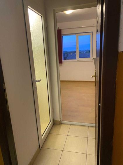Garsonieră nedecomandată în Lipovei