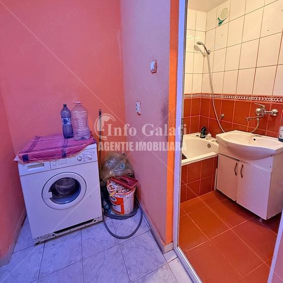 Apartament cu 2 camere nedecomandat în Micro 40