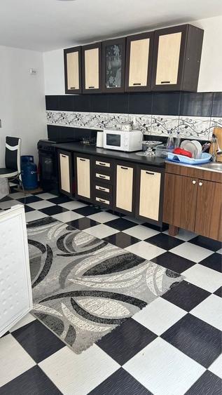 Casă cu 2 camere cu Teren 520 Mp în Central