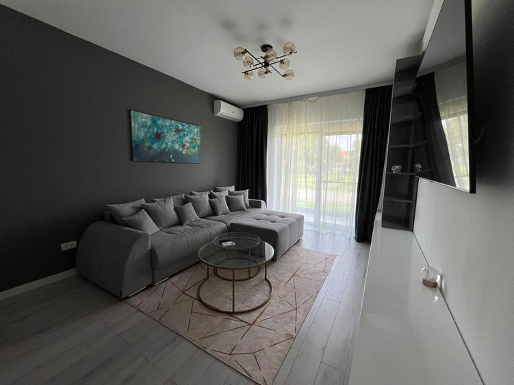 Apartament cu 2 camere decomandat în Lipovei