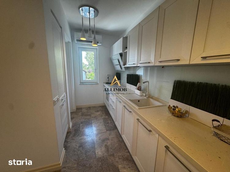 Apartament cu 3 camere în Străulești
